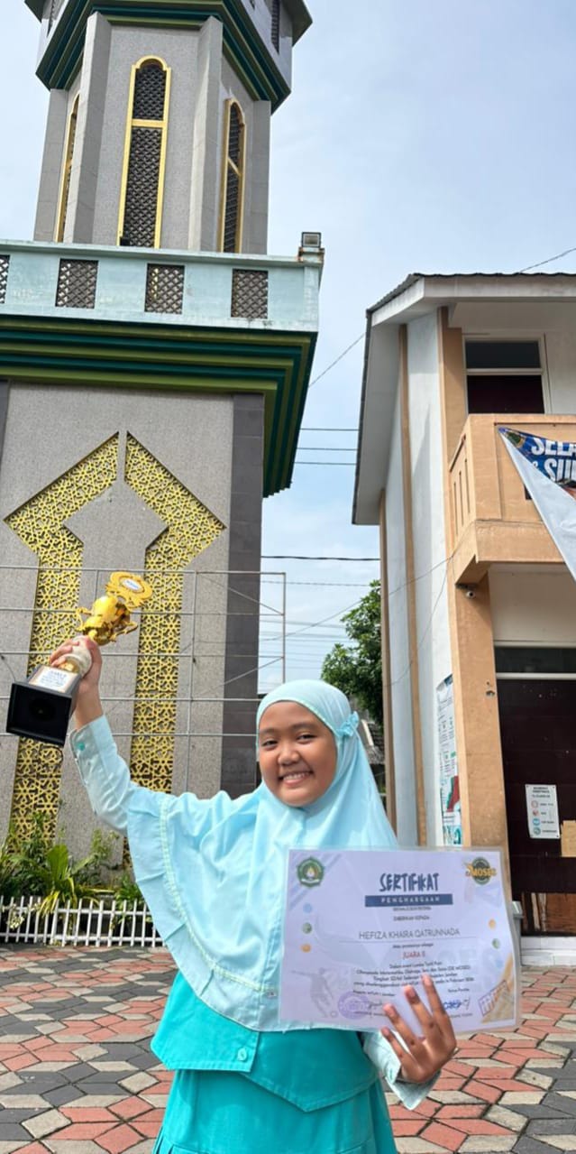 Ukir Prestasi Gemilang : SD Baiturrohman Jember Sabet Juara 2 Tartil Kategori Putri Dalam Ajang Lomba De’Moses Tingkat SD/MI Se-Jember